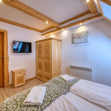 Apartment Apartament Grota Lux